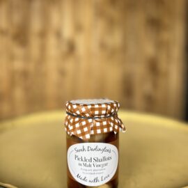 Mrs Darlington's Pickled Shallots in Malt Vinegar